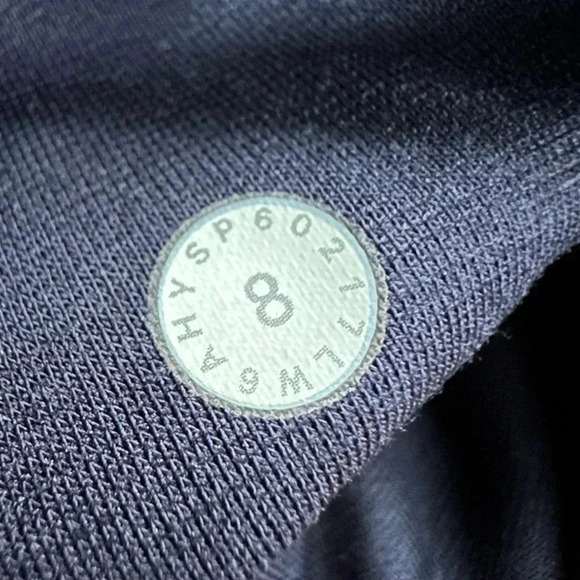 Lululemon Train Times Crop (17") Size 8
Transition Multi Midnight  Navy / Black - Picture 12 of 12